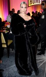 Kim Kardashian Returns to Platinum Blonde Hair Ahead of Met Gala