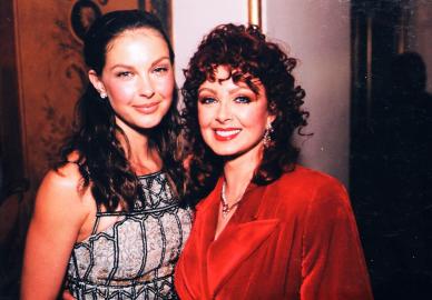 Ashley Judd Recalls Last Moments With Mom Naomi in New Lifetime Series