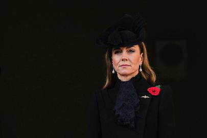 How Kate Middleton's Remembrance Day Jewelry Honors Multiple Late Relatives