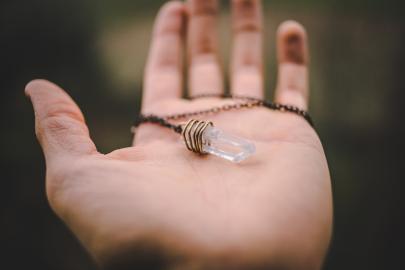 10 Positive Energy Jewelry Pieces Perfect for Spring