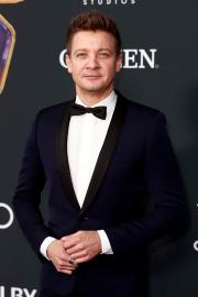 Jeremy Renner: I Wrote My 'Last Words' to Family After Snowplow Accident
