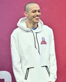 Back to 30 Rock! Find Out When Pete Davidson Will Make 'SNL' Hosting Debut