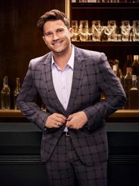 Who Is Jo From ‘Vanderpump Rules’? Hairstylist’s Connection to Schwartz