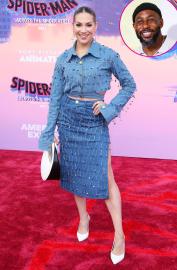 Allison Holker, Kids Walk 'Spider-Man' Carpet Months After tWitch's Death
