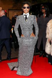 Teyana Taylor Hops Up the Met Steps in Super Tight Thom Browne Fit: Watch