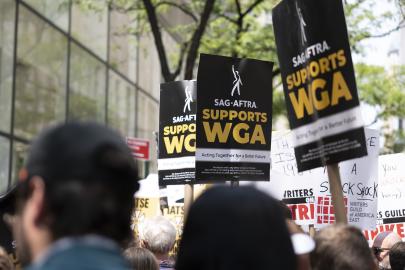 Meryl Streep, Other A-List Stars Threaten to Strike in Letter to SAG-AFTRA