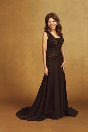 Who Is Theresa Nist? Get to Know ‘The Golden Bachelor’ Contestant
