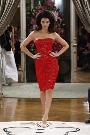 Kendall Jenner Turns Back Time With Teased Hair During Paris Fashion Week