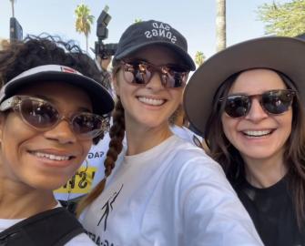 Sarah Drew Reunites With ‘Grey’s Anatomy’ Cast on Picket Line