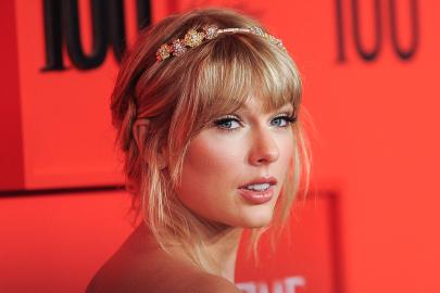 See Taylor Swift's Net Worth Amid Eras Tour and '1989 (Taylor's Version)'