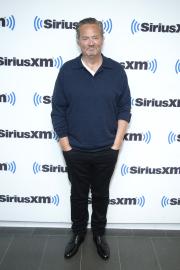 Khloe Kardashian, Adele and More Celebs React to Matthew Perry’s Death