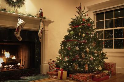 15 Eye-Catching Christmas Trees on Sale at Amazon