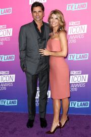 John Stamos and Lori Loughlin Completely Nail Viral 'Beckham' Dance Trend