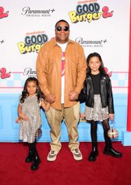 Kenan Thompson Takes His 2 Daughters to the ‘Good Burger 2’ Premiere