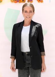 Kendra Wilkinson Is 'Back on My Feet' After Finishing Anxiety Treatment