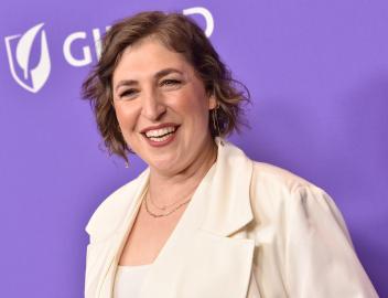 Mayim Bialik Says She Was Let Go as ‘Jeopardy!’ Host