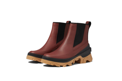 These Trendy Leather Boots Are a Shopper-Favorite on Zappos
