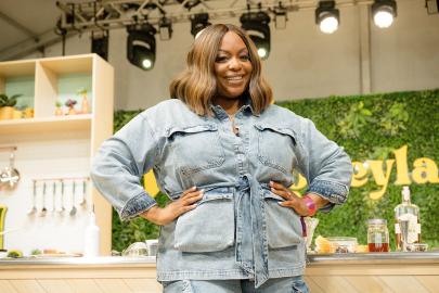 Food Network's Kardea Brown Wants This Cooking Trend to Stay in 2023