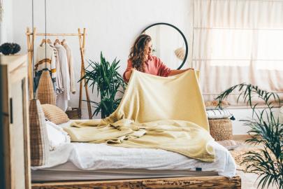In the Heart of Cozy Season, Cozy Earth's Bestsellers Just Went on Sale
