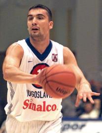 Golden State Warriors Assistant Coach Dejan Milojevic Dead at 46