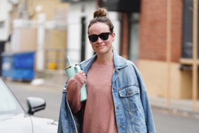 Shop This Olivia Wilde-Approved Pair of Ray-Ban Sunglasses on Amazon