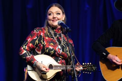 Elle King’s Drunken Opry Performance Turned Ugly: Inside the Drama