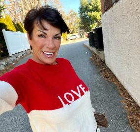 Who Is Susan Noles? Meet the 'Golden Bachelor' Wedding Officiant