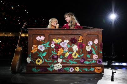 Taylor Swift Brings Out Sabrina Carpenter for 'Eras' Surprise Song Mash-Up