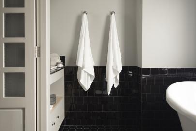 This Bath Towel Collection Had a 10,000 Person Waitlist — The Wait Is Over