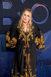 Jennifer Coolidge Is ‘Jealous’ of ‘The White Lotus’ Season 3 Cast