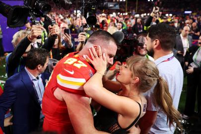 Taylor Swift Tells Travis Why She Didn’t Have Jet Lag at Super Bowl