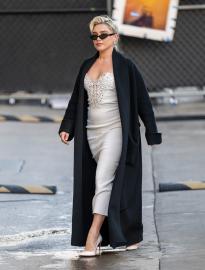 Florence Pugh Is Breathtaking in a $1,995 White Dress 