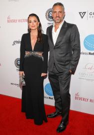 Kyle Richards and Mauricio Umansky Are ‘Taking a Break’ From Therapy