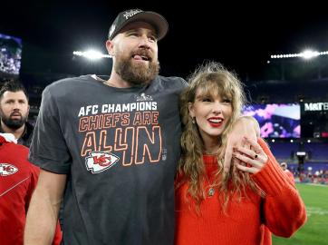 Travis Kelce Doesn’t Know ‘How the F—k’ He Pulled Girlfriend Taylor Swift