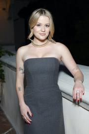 Reese Witherspoon's Daughter Ava Claps Back at Tattoo Critics