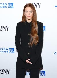 Riley Keough Sues to Block Sale of Elvis’ Graceland
