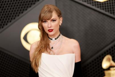 Recreate Taylor Swift's Glamorous $2,000 Look for Just $37 