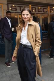 Meryl Streep’s Daughter Louisa Jacobson Comes Out as Queer