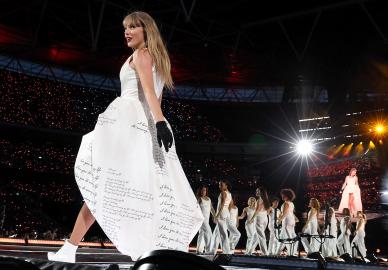 Travis Kelce Joins Taylor Swift on Wembley Stage During 'Eras' Show
