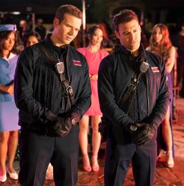 9-1-1’s Oliver Stark and Ryan Guzman Break Down Fan Favorite Buddie Scenes