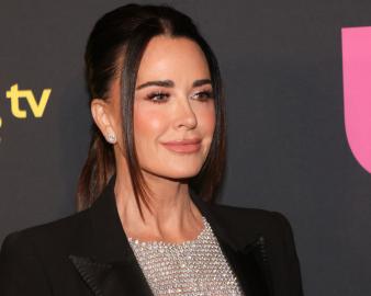This Kyle Richards-Loved Makeup Palette Makes 60-Year-Old Users Look '10 Years Younger'