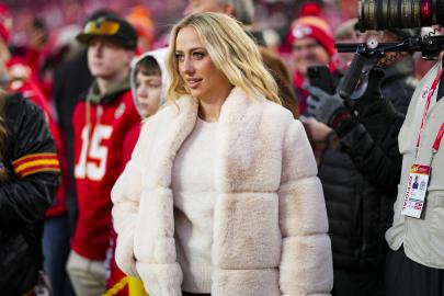 Brittany Mahomes ‘Challenging’ Herself to Stay Off Phone When Kids Nap