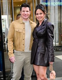 How Nick Lachey and Wife Vanessa Unwind After 'Love Is Blind' Reunions