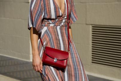 15 Slimming Dresses That Make Underarm 'Batwings' Disappear 