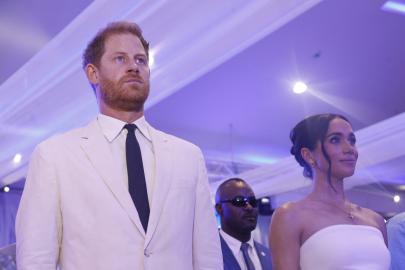'SNL' Takes Subtle Swipe at Harry and Meghan's U.K. Security Case