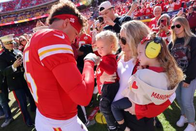 Patrick Mahomes’ Newborn Golden Adorably Cheers on Golf Game in Rare Photo