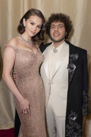 Celebrity Real Estate Moves: Taylor Swift, Selena Gomez and More