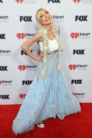 8 Ways Tori Spelling Redefined Her Public Image