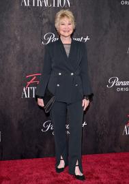 'E.T.' Star Dee Wallace Shut Down Unlikely Alien 'Love Affair' Storyline