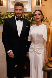 Victoria Beckham Shares Photo of Husband David Hospitalized, Arm in Sling